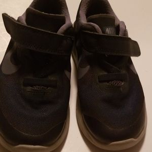 9c Nike Free Velcro Prelaced  Shoe